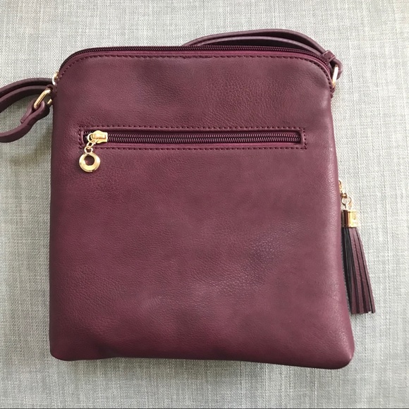 NWT Vegan leather color blocked crossbody purse - Picture 6 of 7